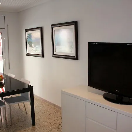Thames Hutt-008335 Apartament