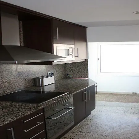 Thames Hutt-008335 Apartament