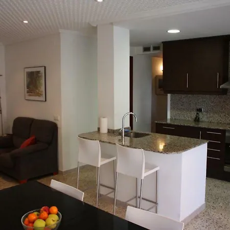 Thames Hutt-008335 Apartament *